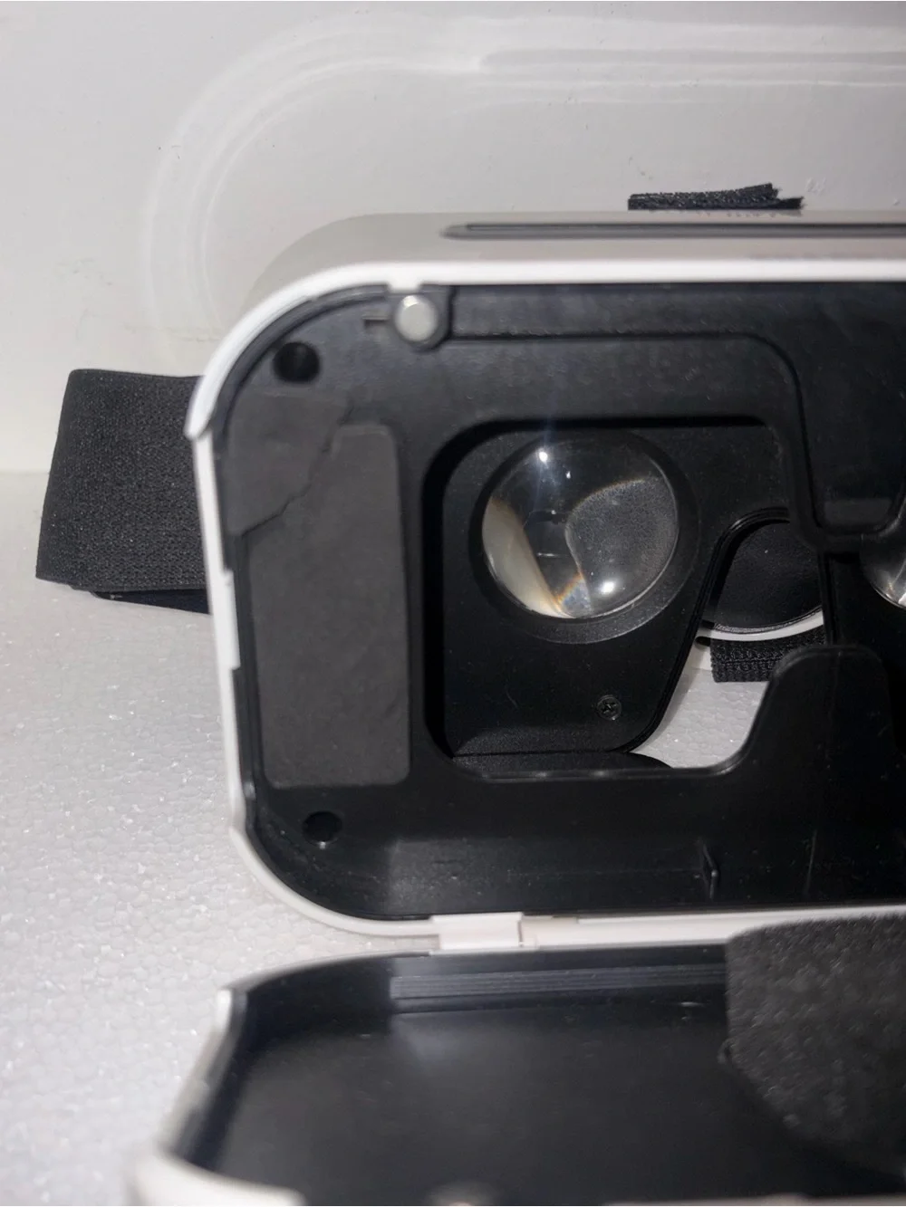 Sharper Image White and Black Mobile VR Headset